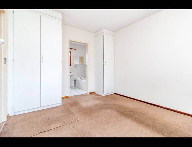 1 BEDROOM APARTMENT TO LET IN WELTEVREDEN PARK